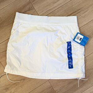 Columbia White Women's Skort